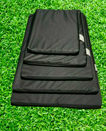 DOG CAGE CRATE MATT, RESISTANT, TOUGH, WATERPROOF AND DURABLE MATTRESS